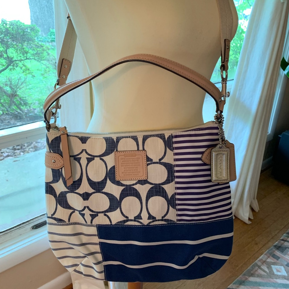 Authentic Coach Daisy Patchwork Convertible Hobo Purse